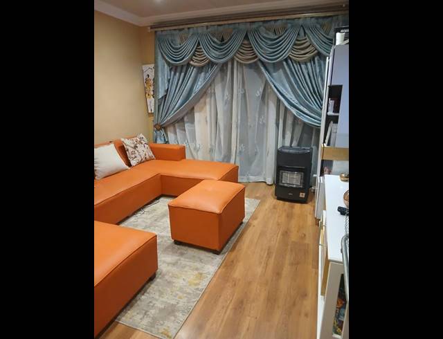 2 BEDROOM APARTMENT FOR SALE IN WILGEHEUWEL